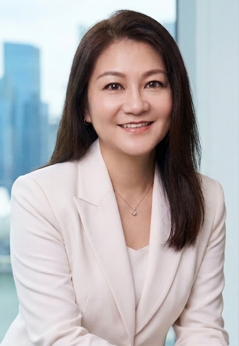 Della Tan — Singapore Realtors Inc